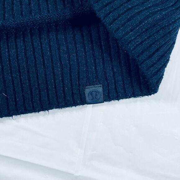 Lululemon Relaxed-Fit Knit Sweater Blue White Crewneck Pullover Size Large - Picture 4 of 9